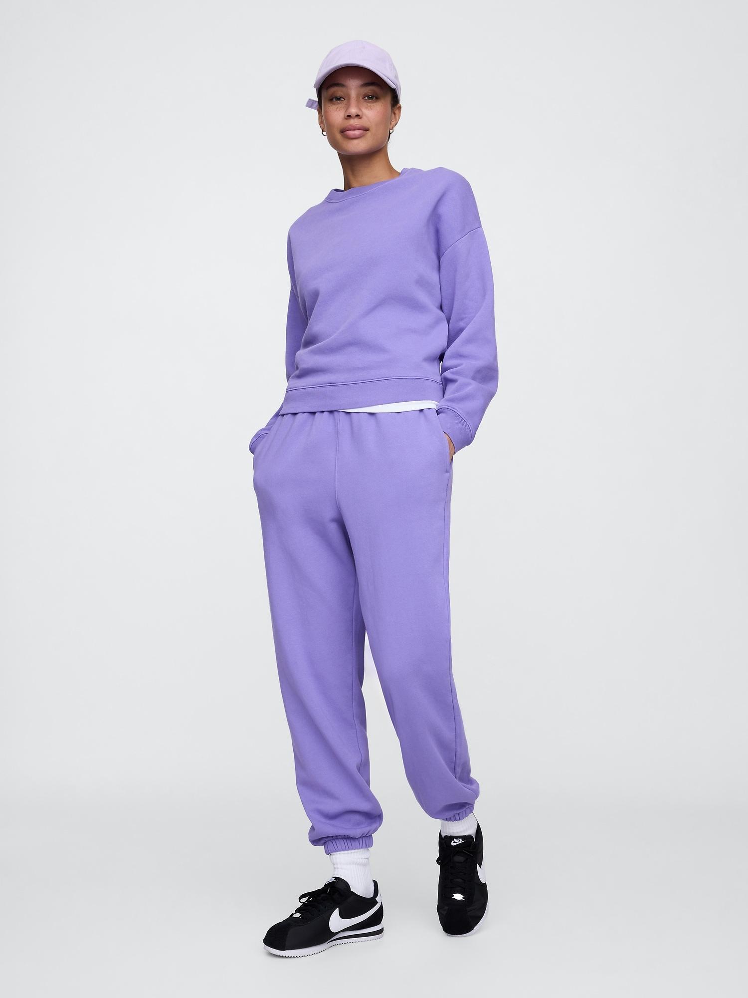 relaxed fleece sweatpants