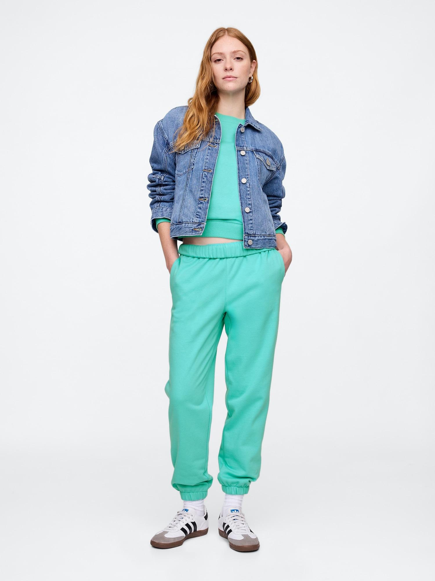 relaxed fleece sweatpants