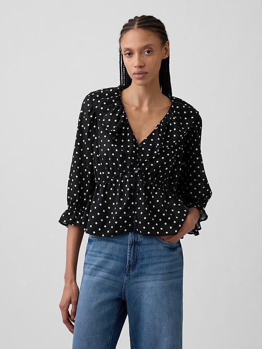 relaxed ruffle top
