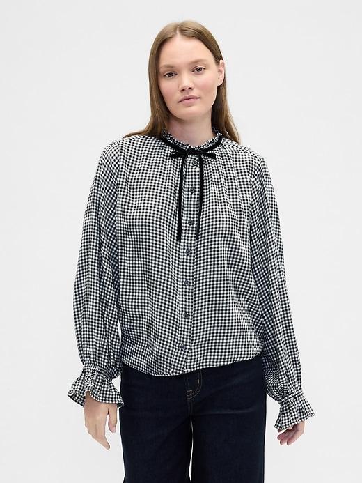 relaxed ruffle top