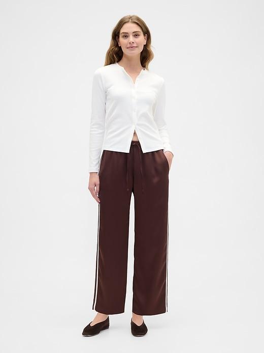 relaxed satin straight-leg crop pants