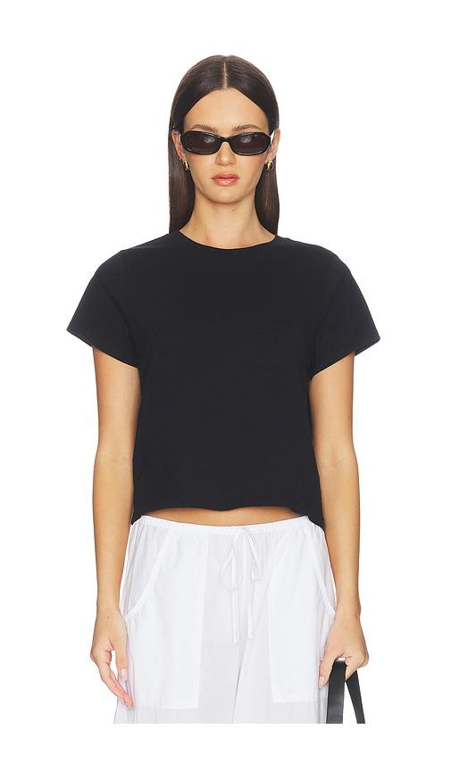 renggli crop tee in black.