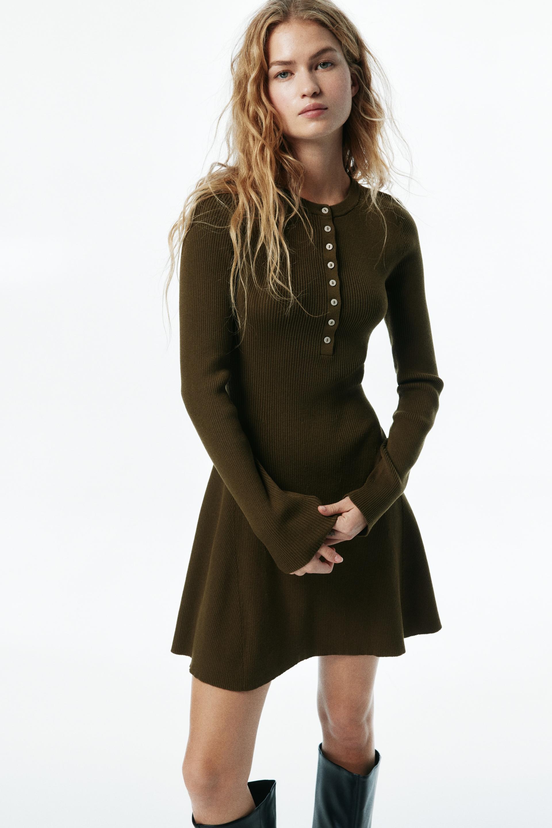 rib-knit dress with flared skirt