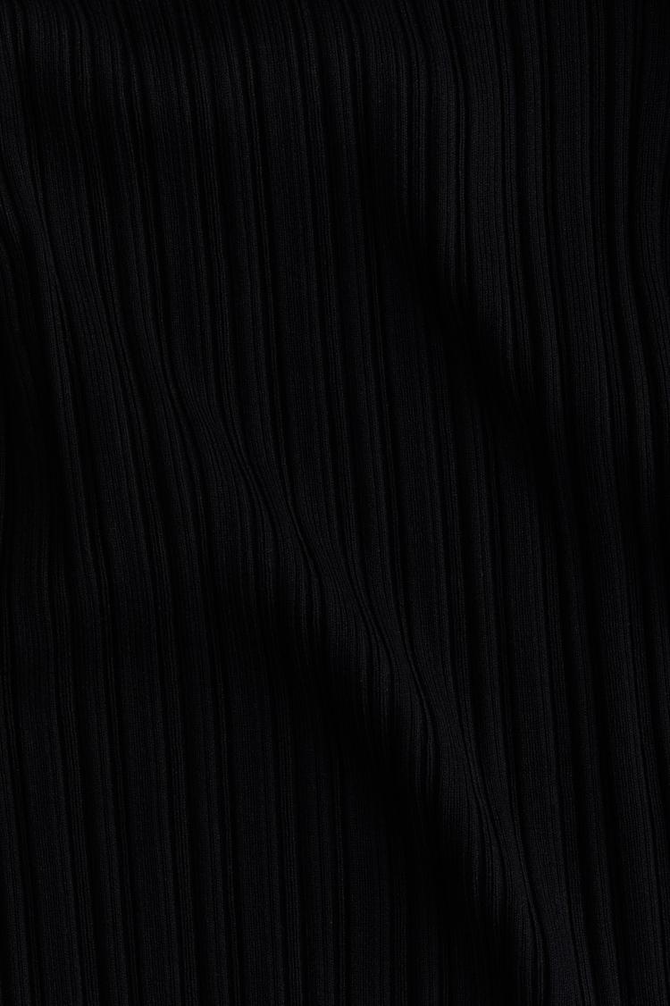 rib-knit off-the-shoulder dress