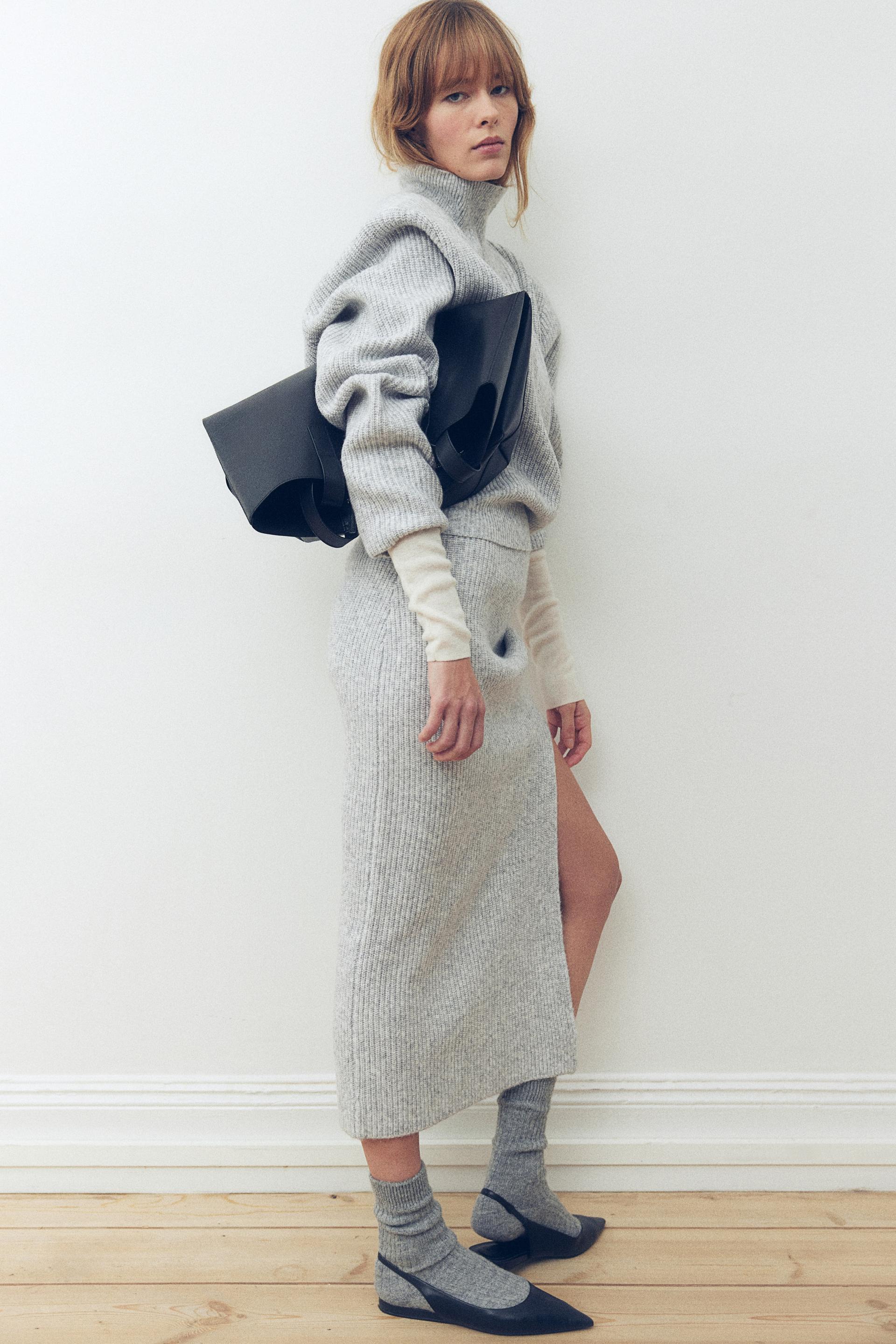 rib-knit pencil skirt