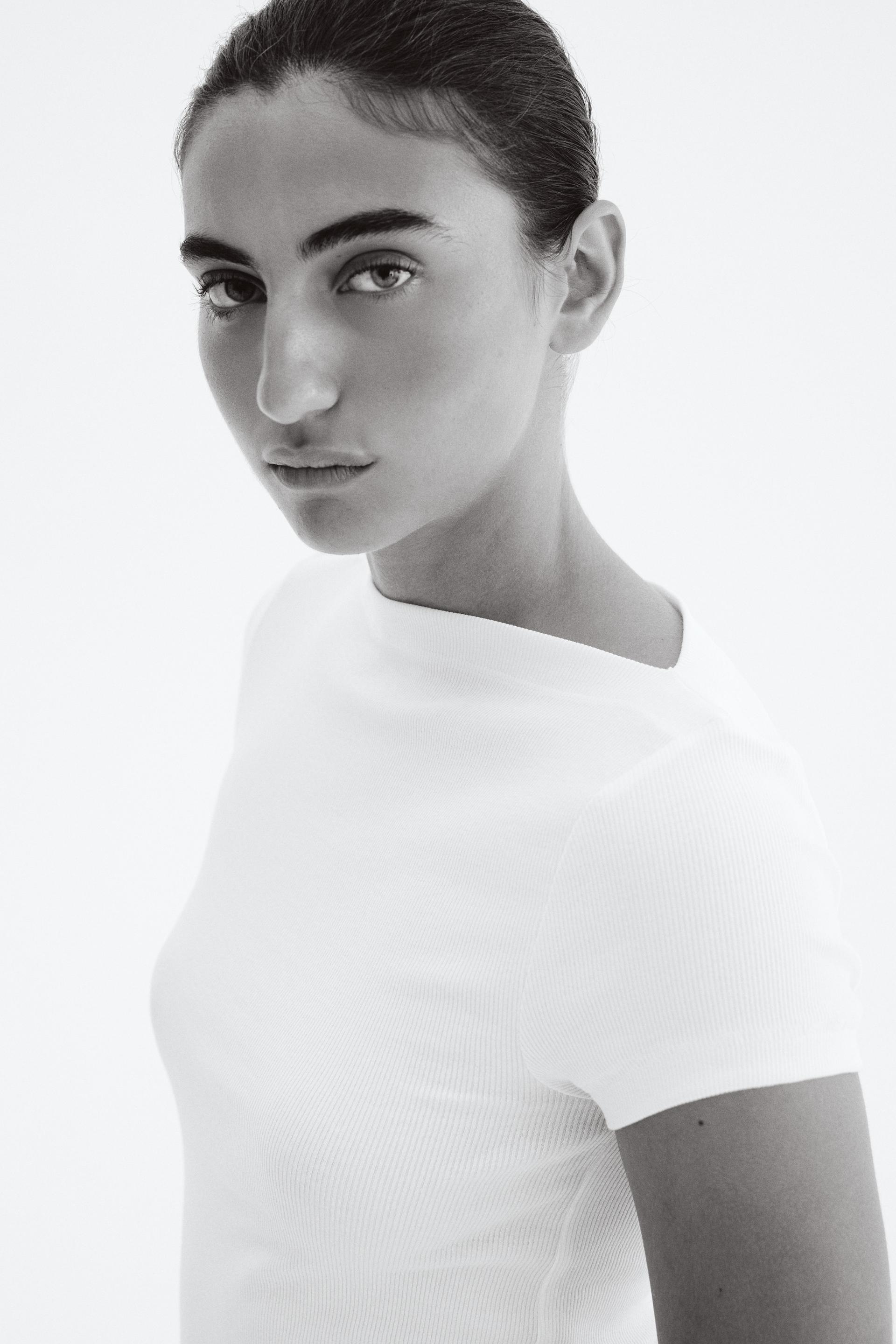 ribbed boat-neck top