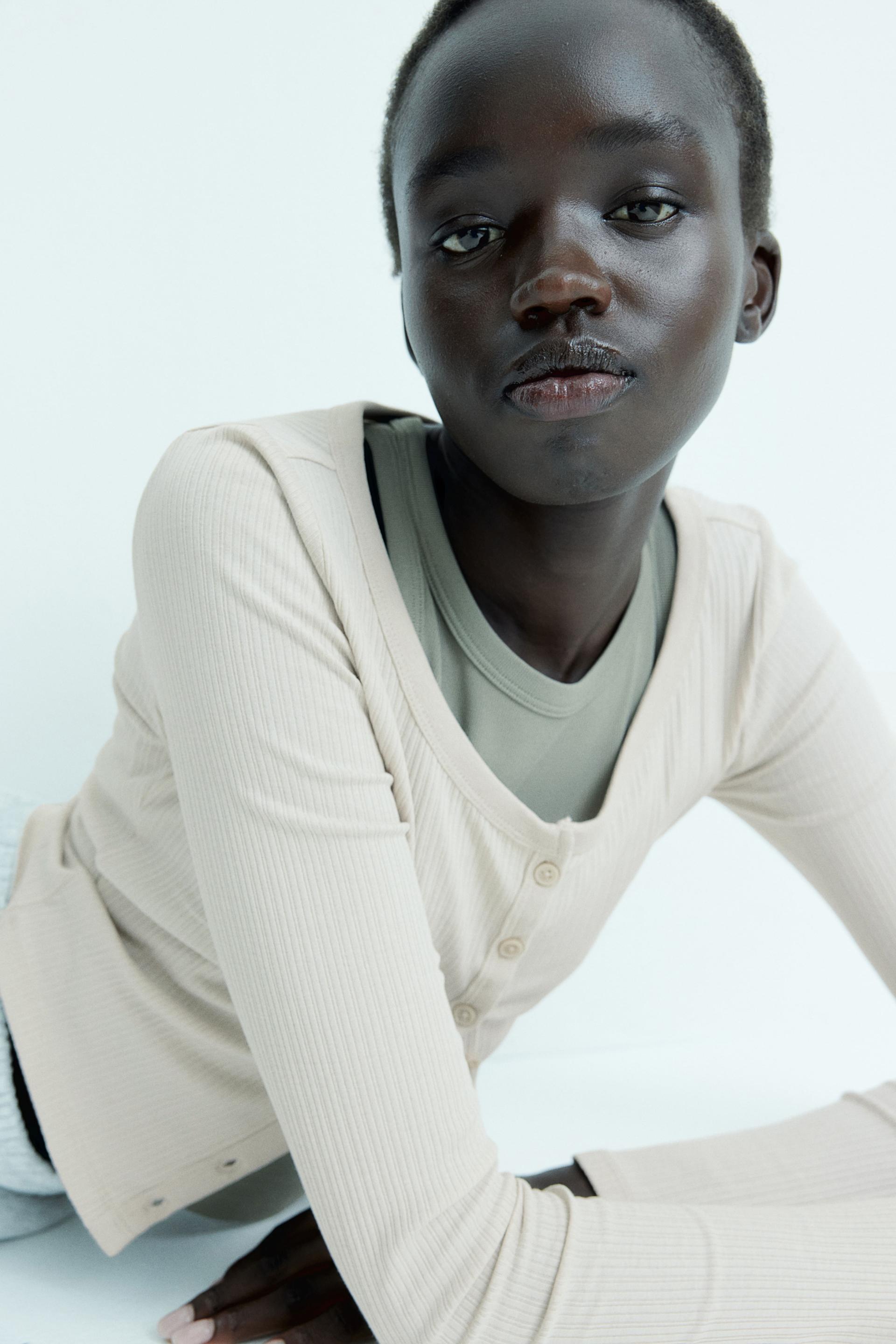 ribbed button-front top