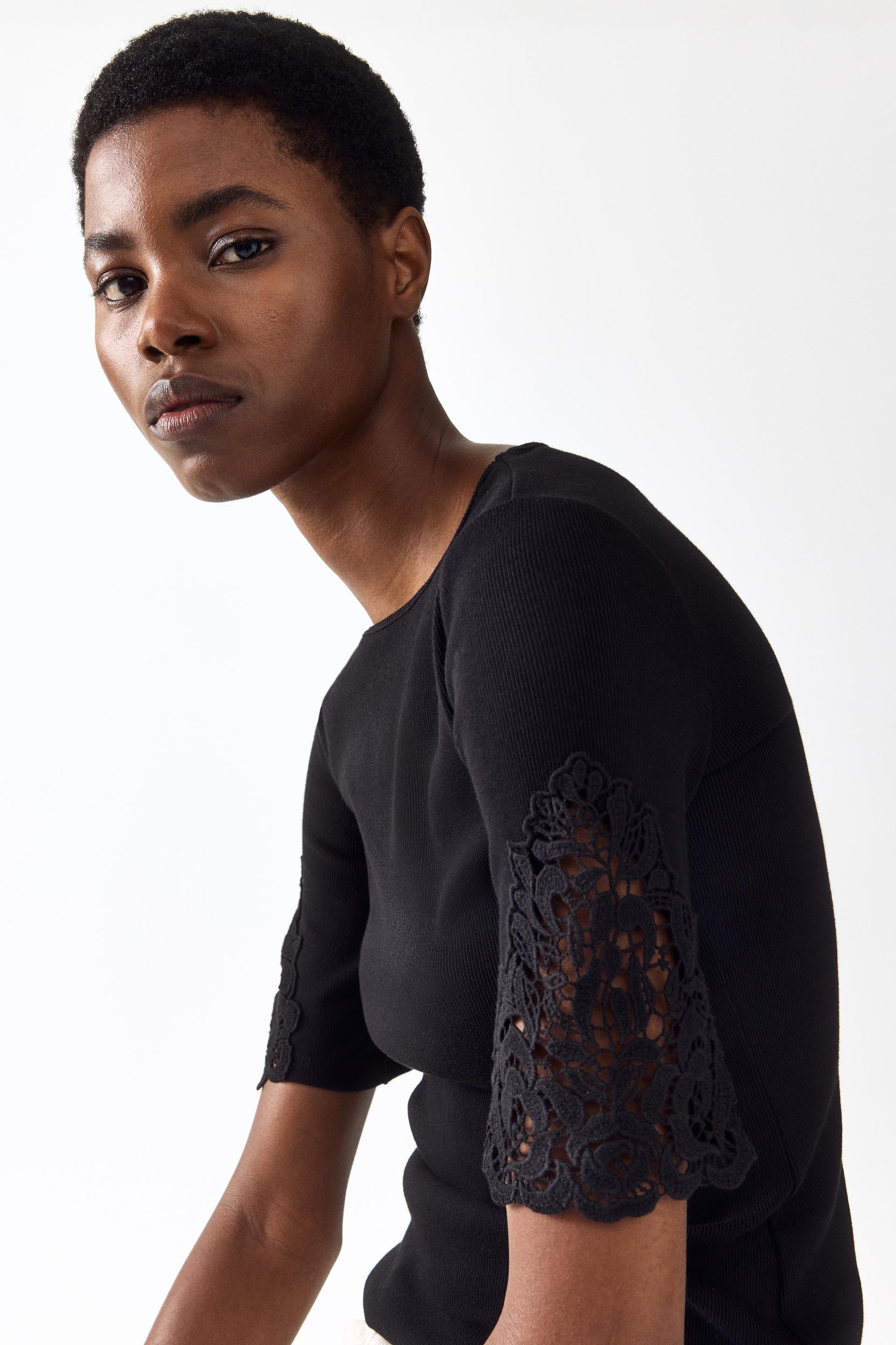 ribbed lace-inset top