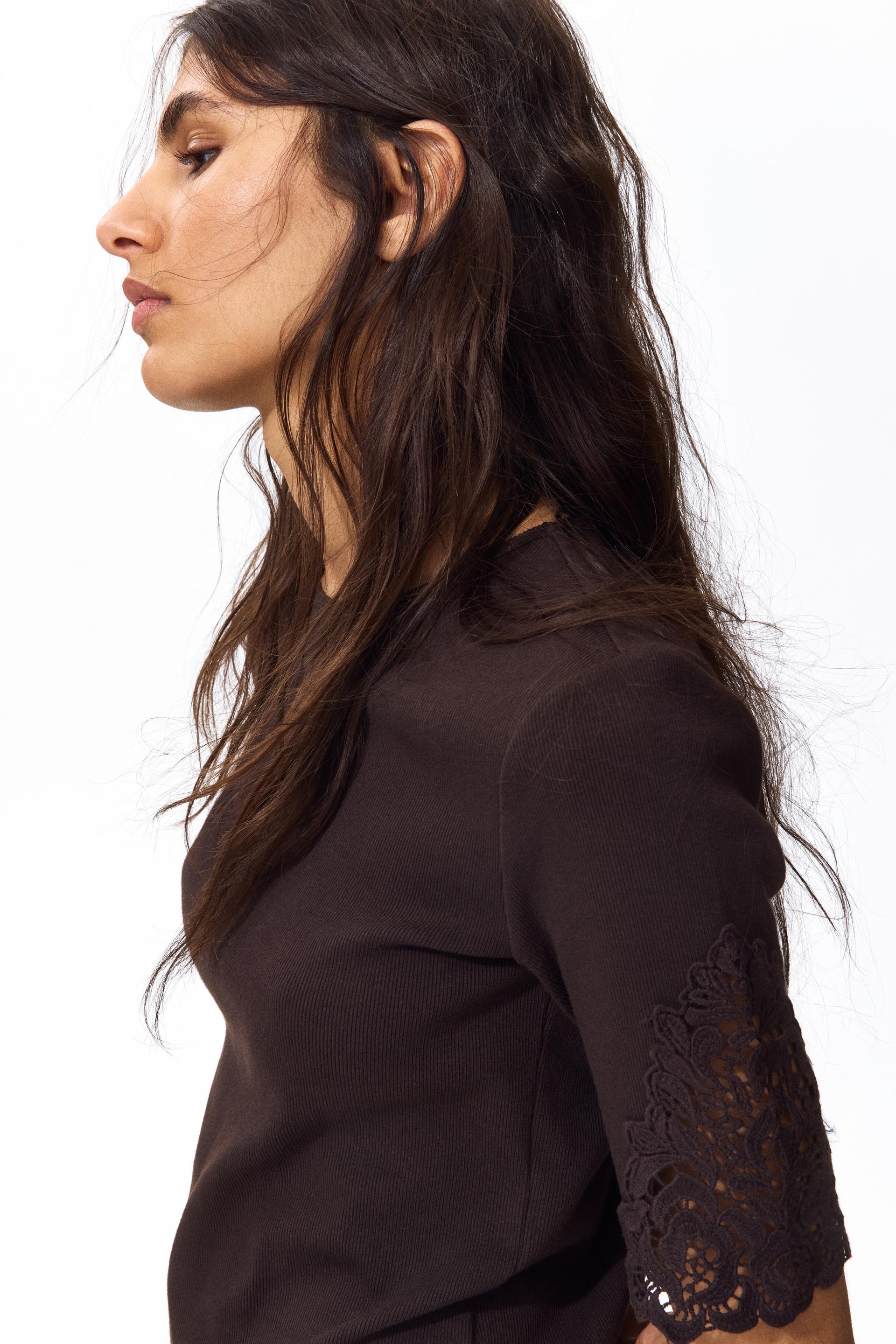 ribbed lace-inset top