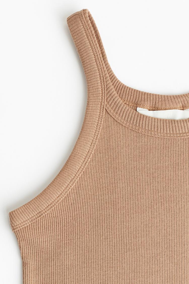 ribbed tank top