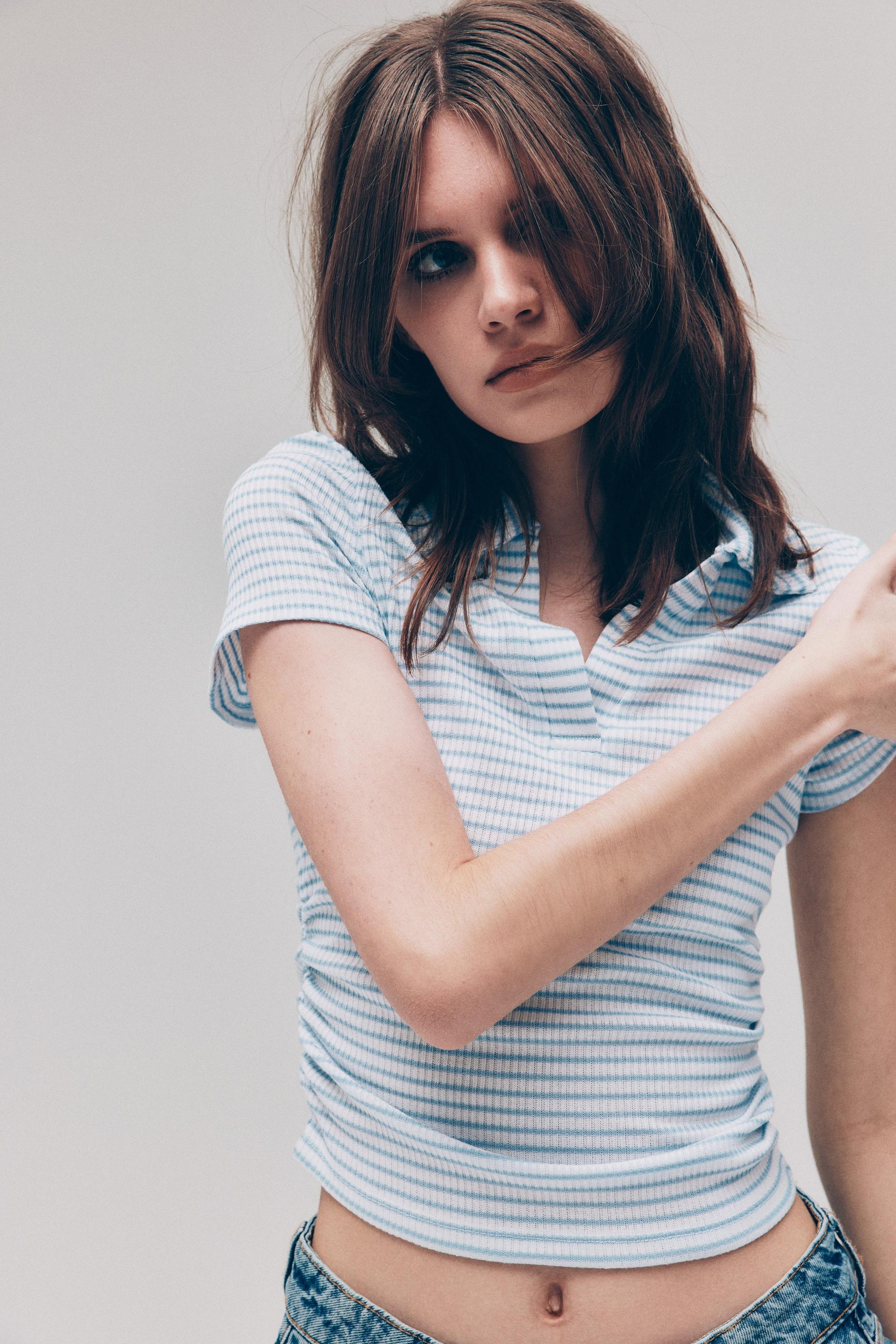 ribbed top with collar