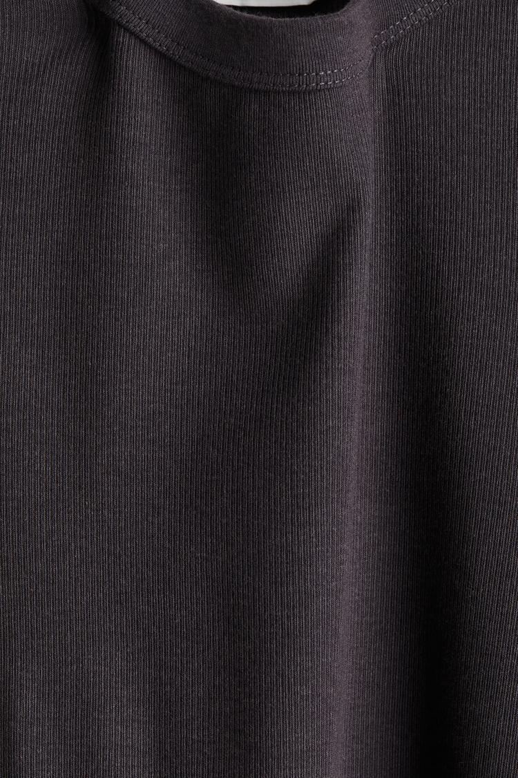 ribbed top