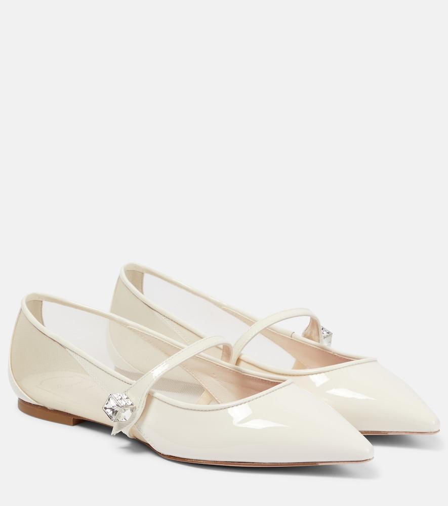 roger vivier cube b patent leather flats