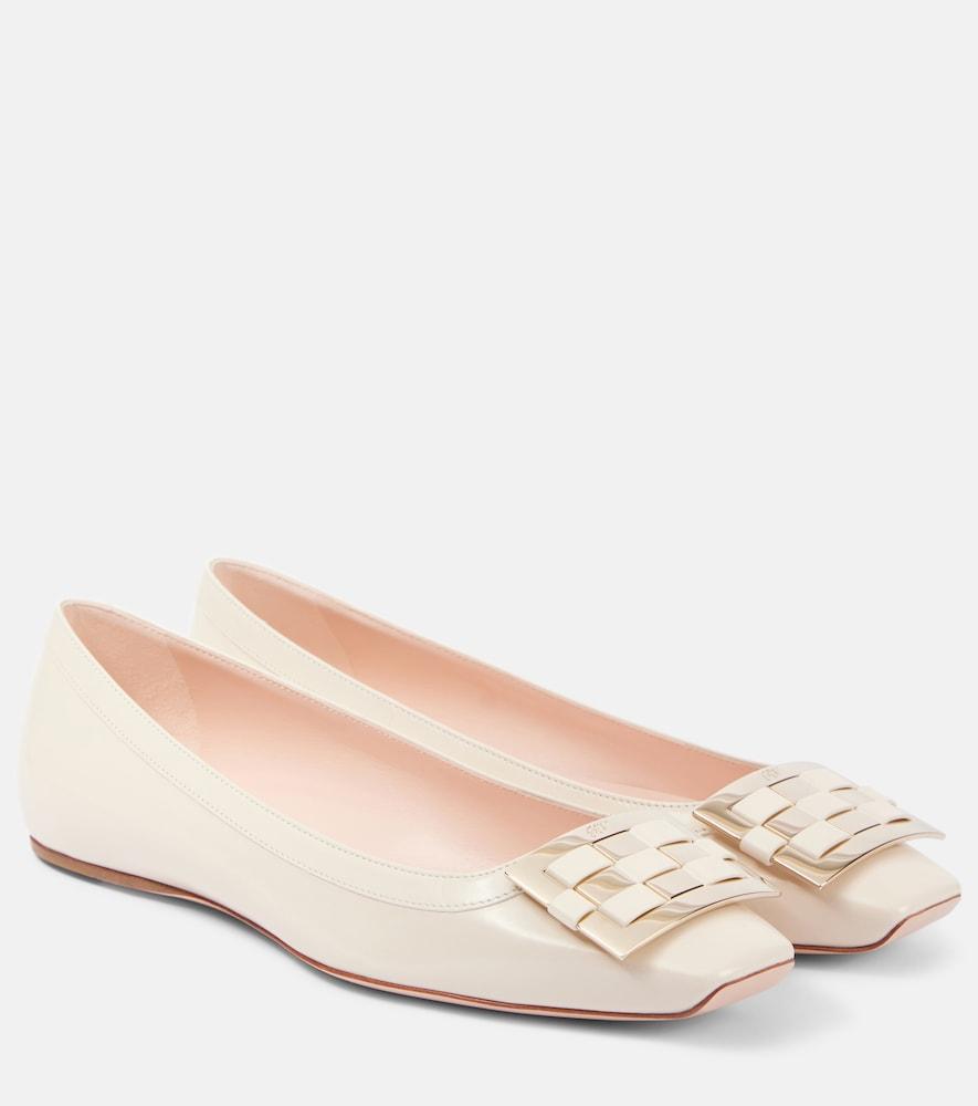 roger vivier trompette ball leather ballet flats