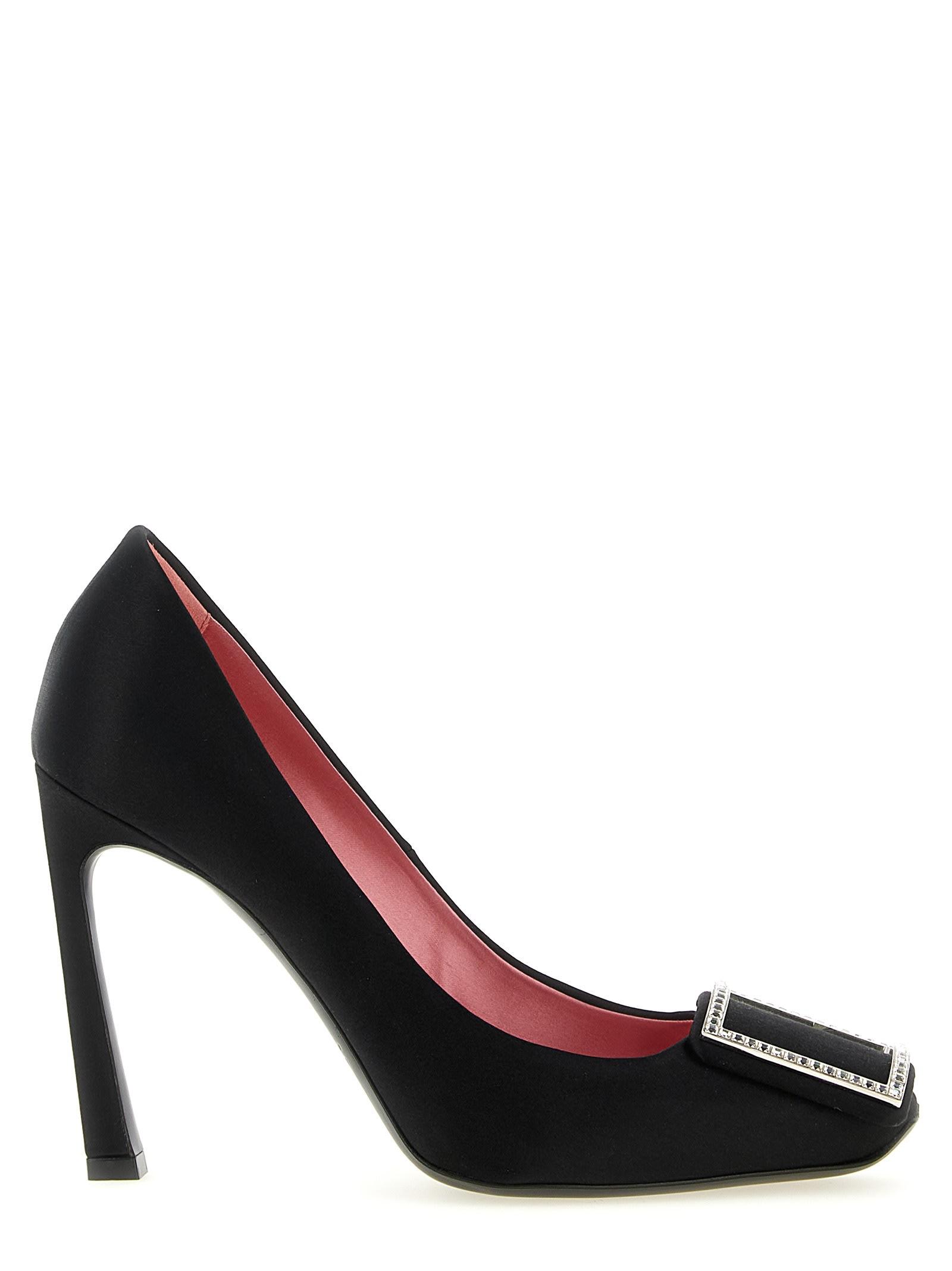 roger vivier trompette pumps