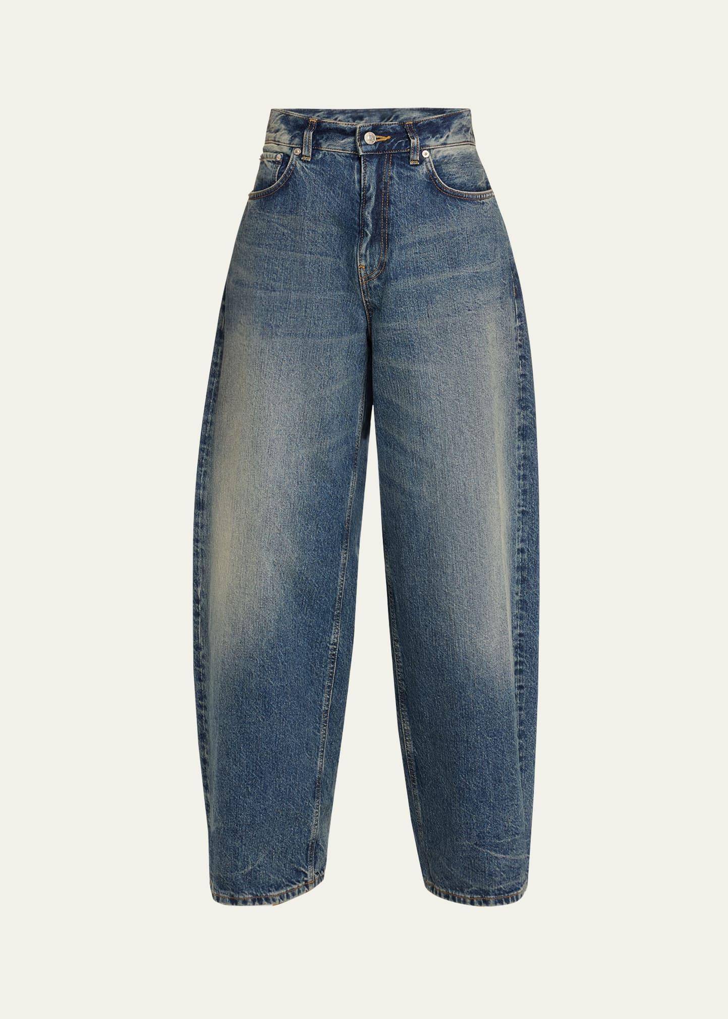roomy wide-leg jeans