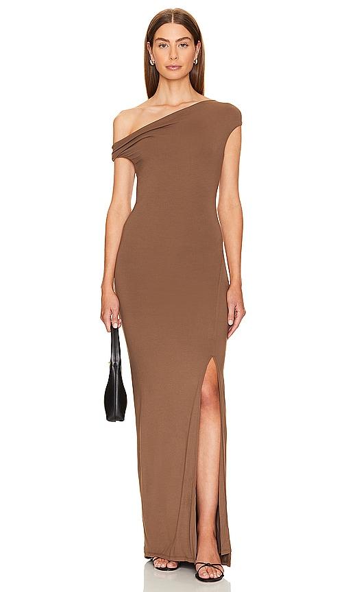 rue sophie arlette twist dress in brown.