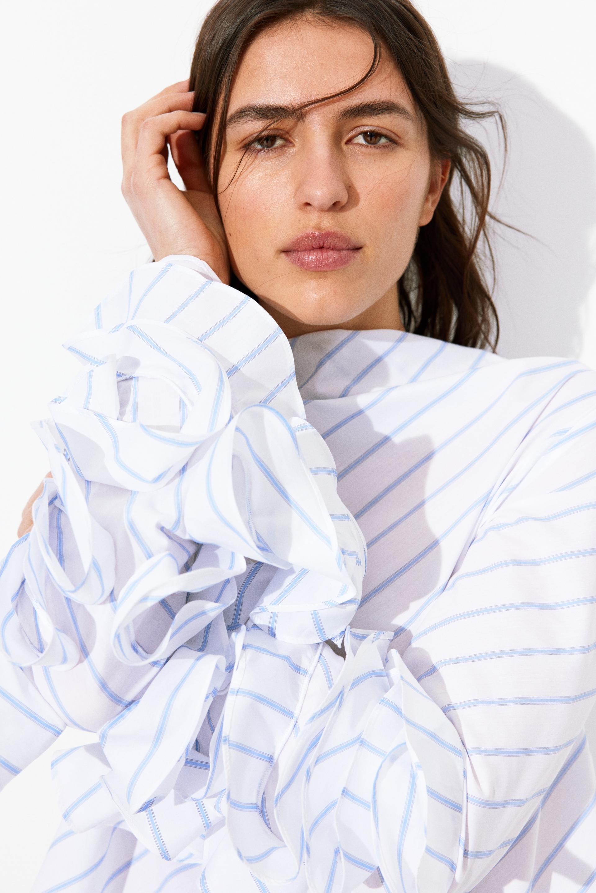 ruffle-sleeved blouse