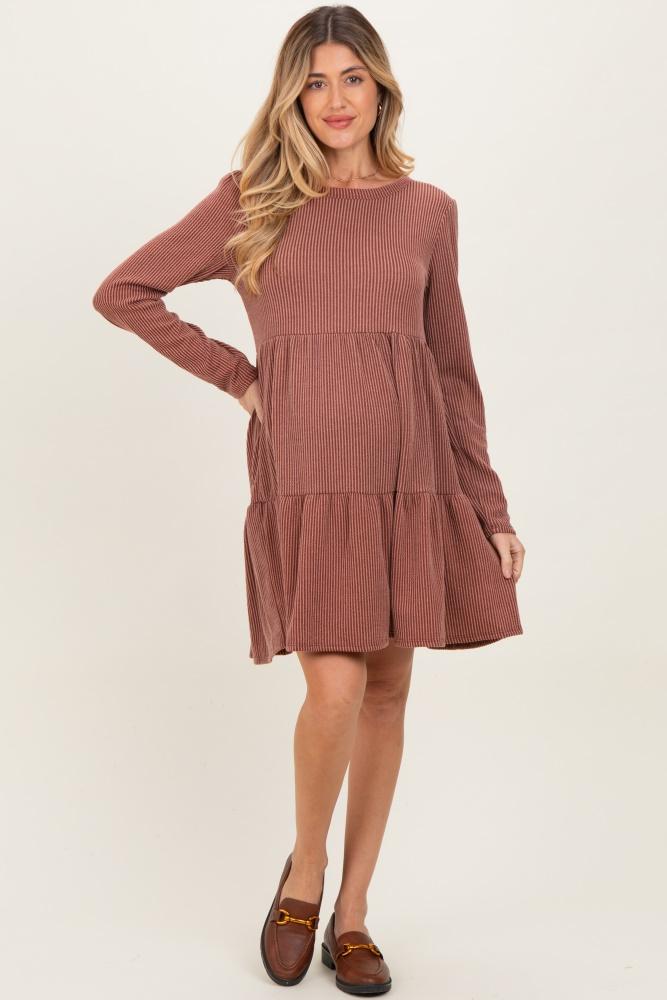 rust textured rib tiered long sleeve maternity dress