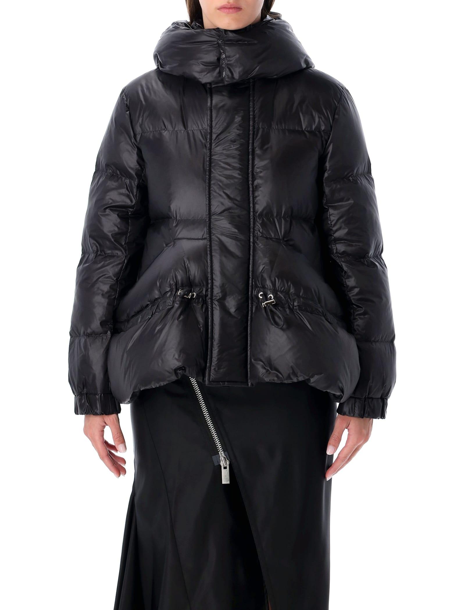 sacai black hooded short padded puffer jacket