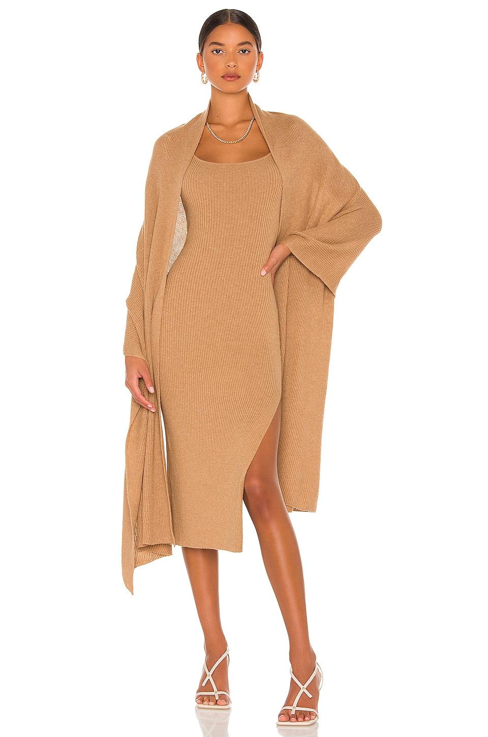 salmah dress with detachable shawl