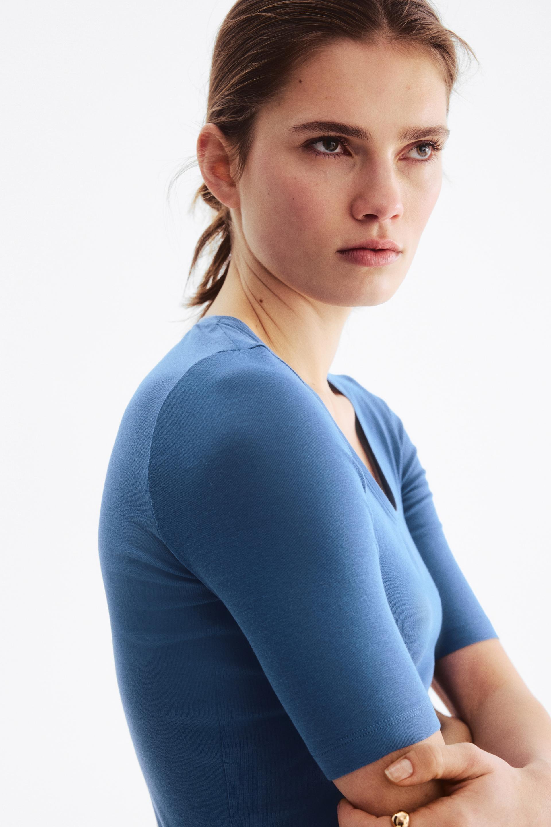 scoop-neck pima cotton top