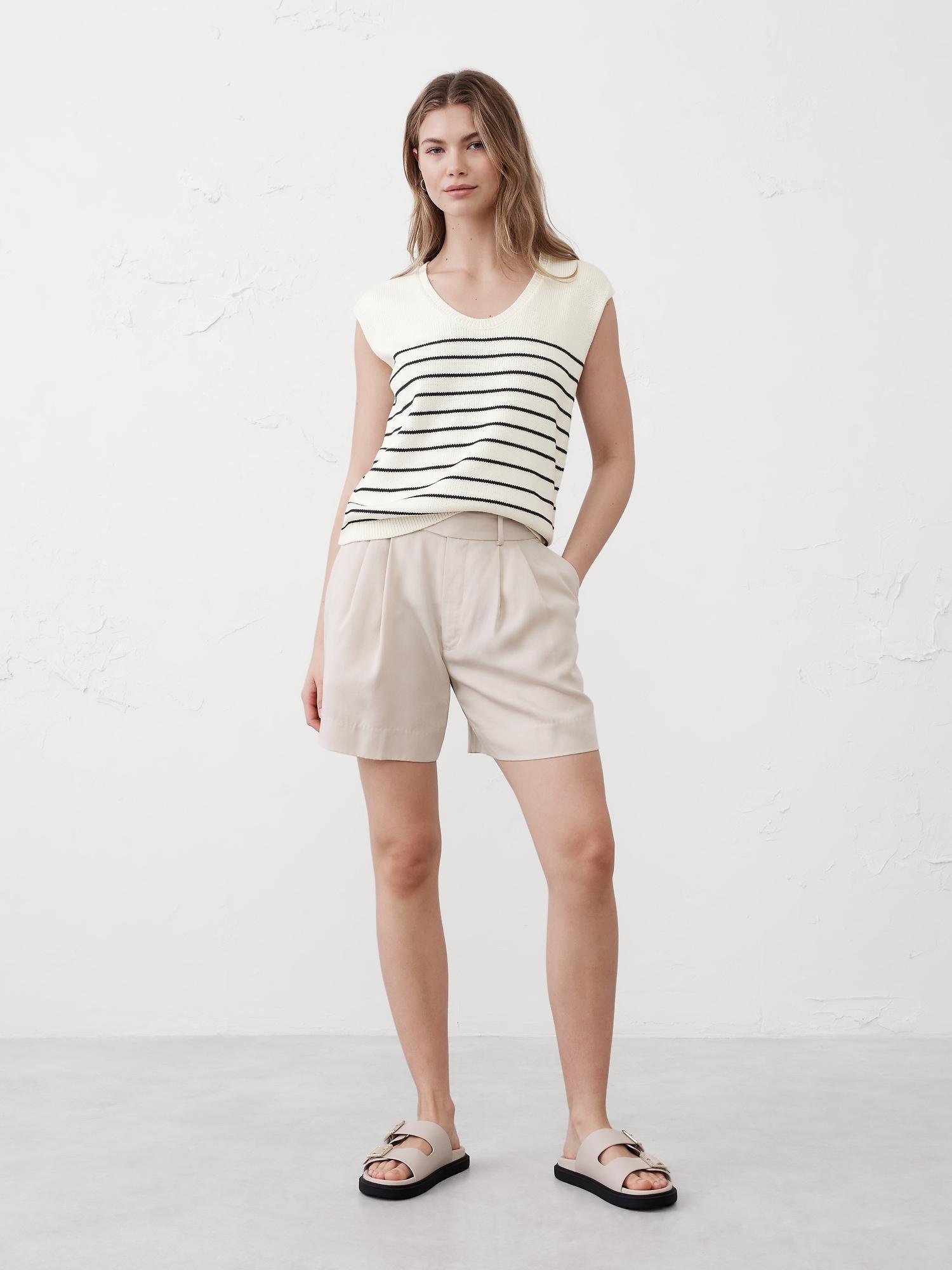 scoop-neck pullover sweater