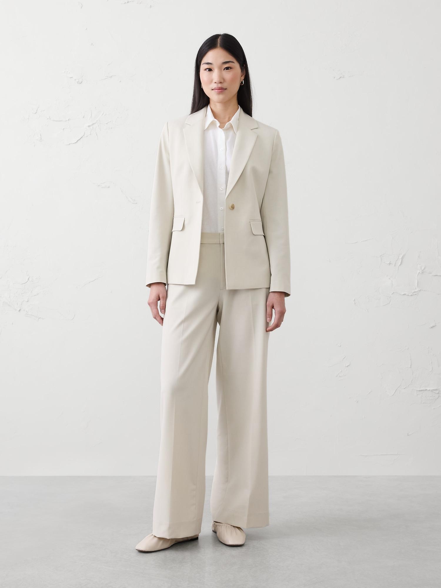 sculpted stretch blazer