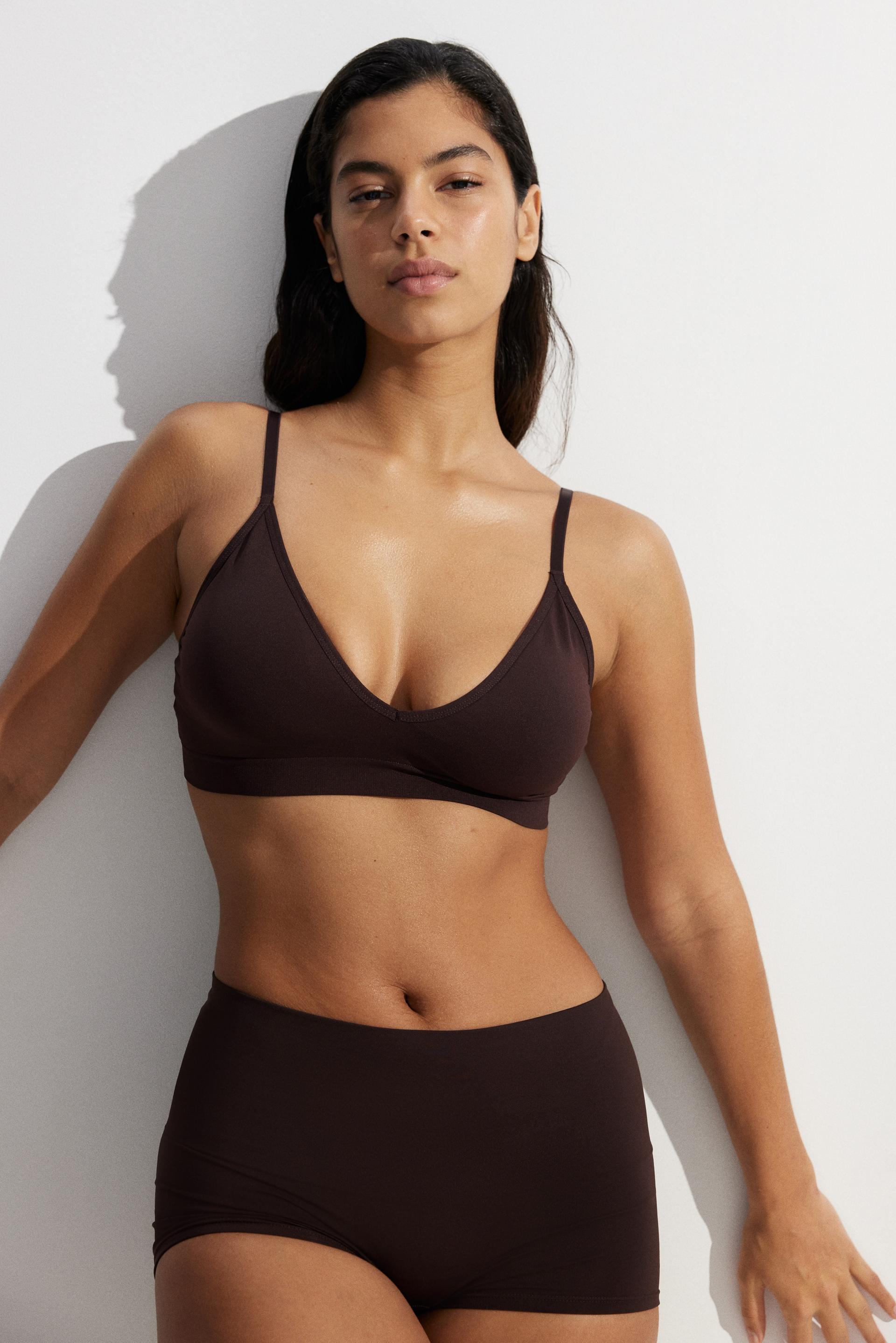 seamless padded soft-cup bra