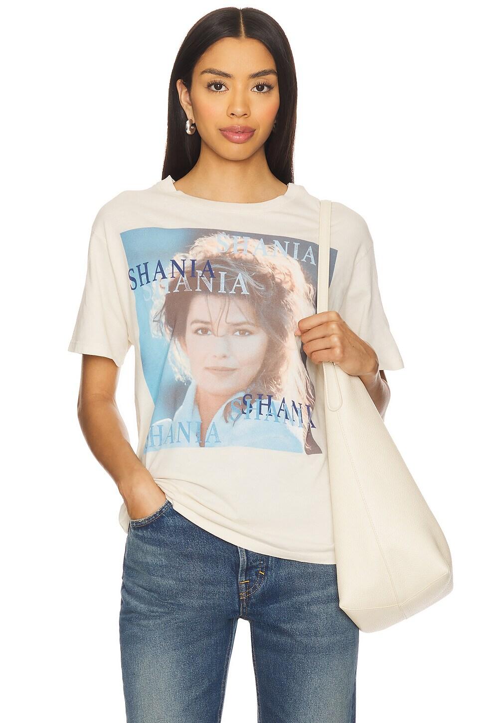 shania twain woman in me boyfriend tee