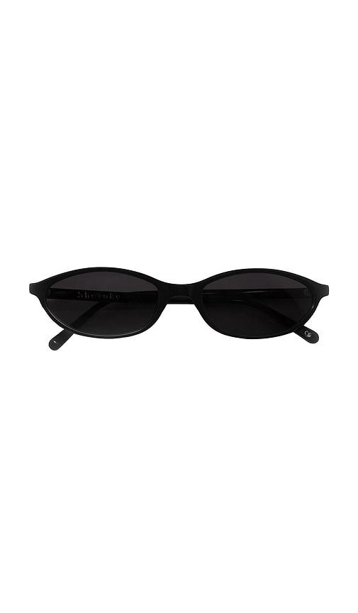 shevoke zulu sunglasses in black.