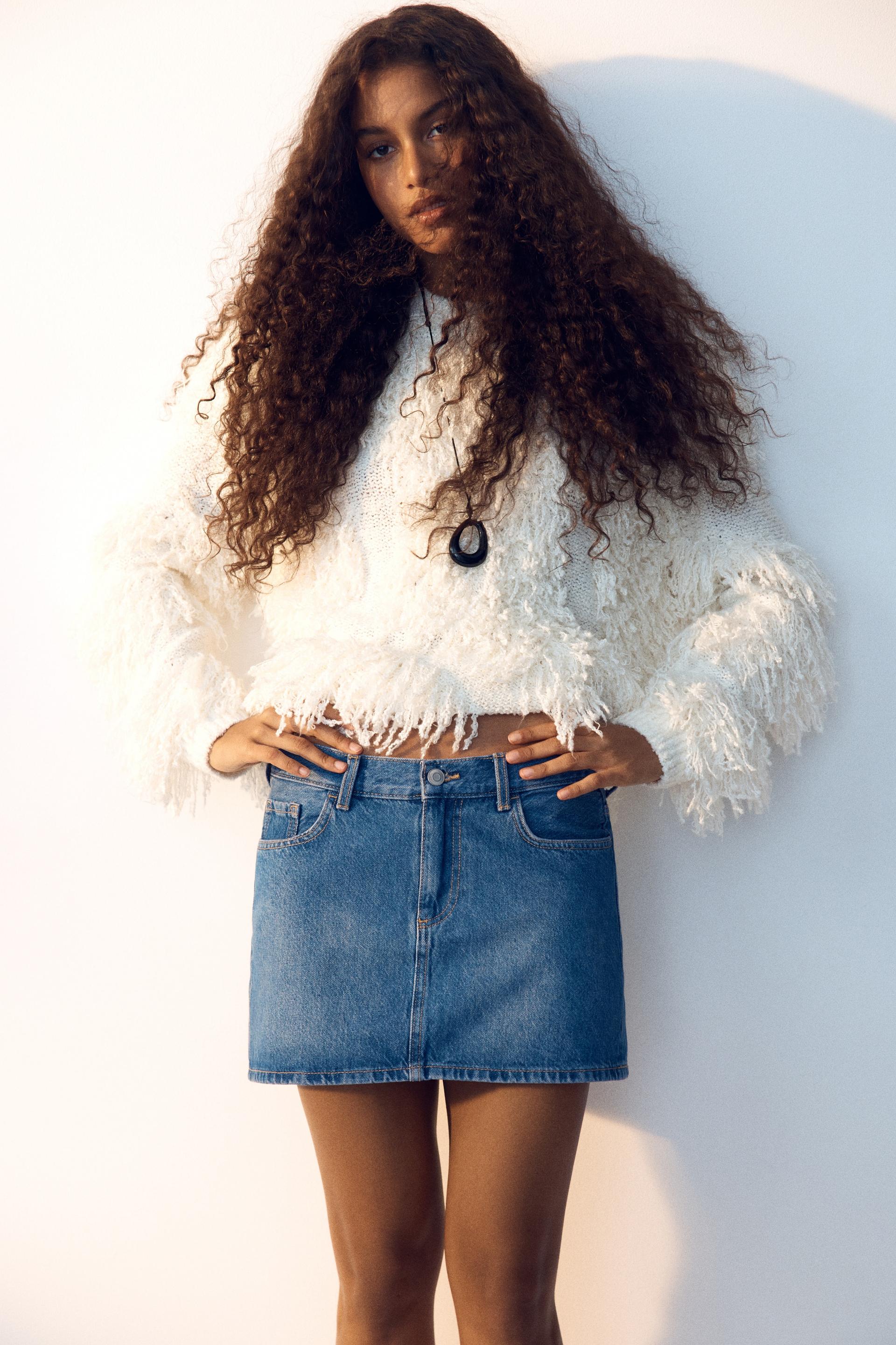 short denim skirt