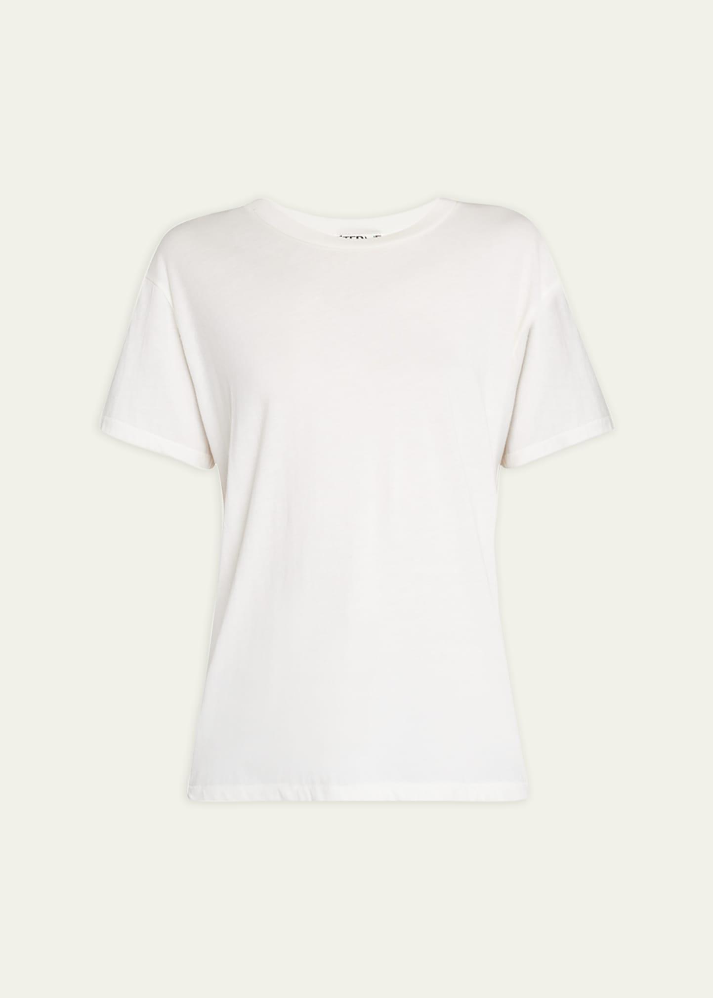 short-sleeve boyfriend t-shirt