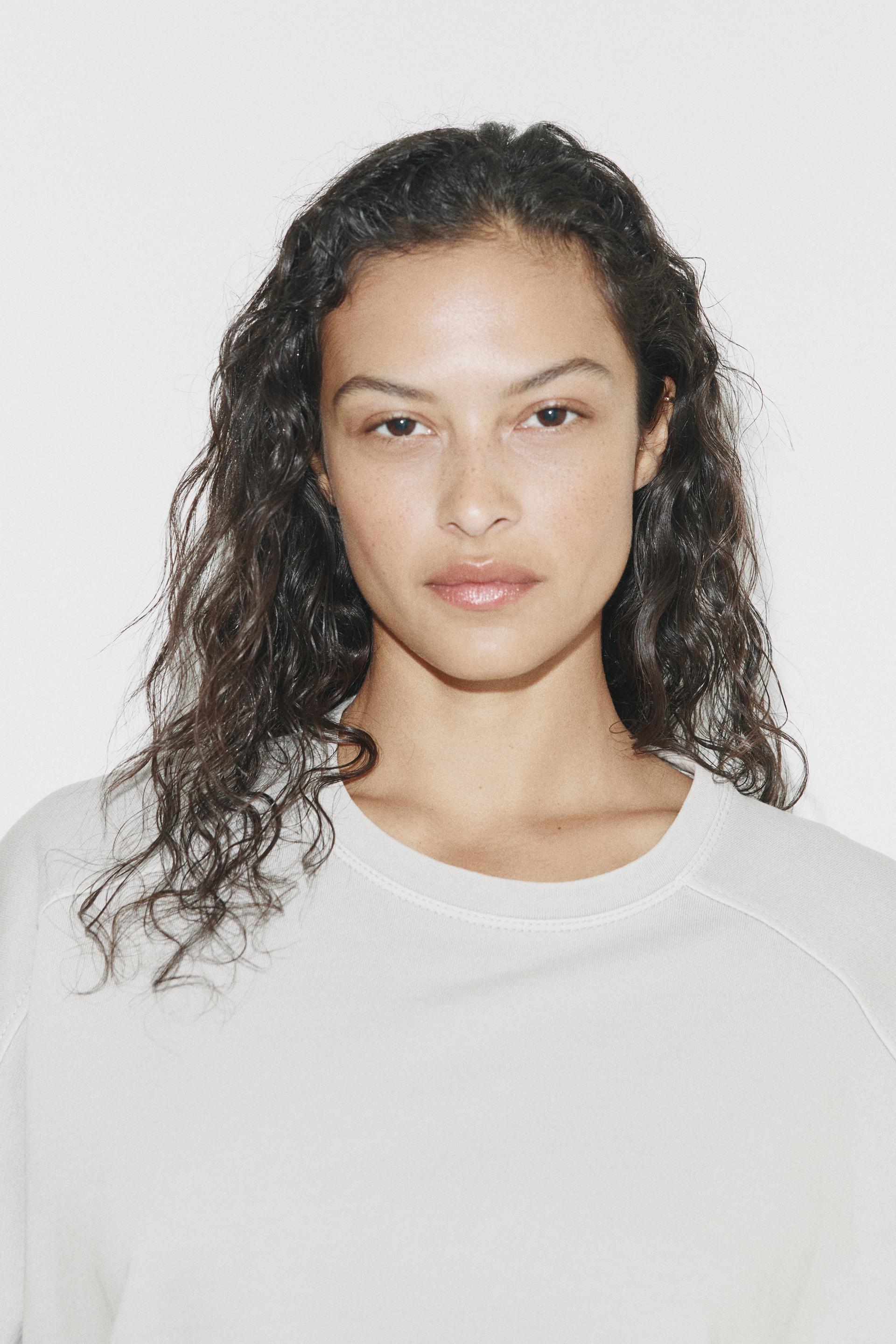 short-sleeved cotton sweatshirt