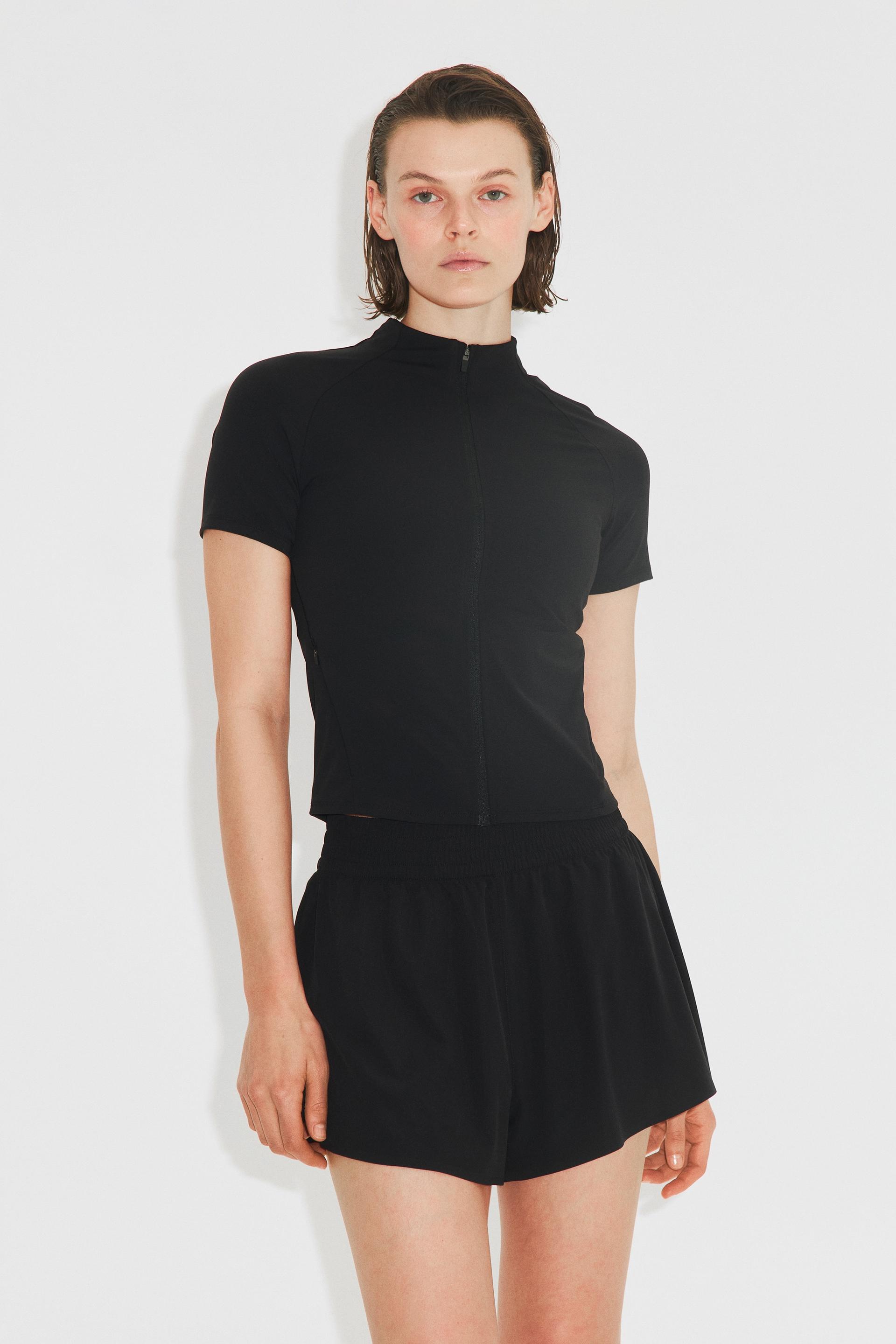 short-sleeved jacket with sculptmove™