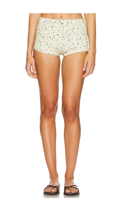 siedres fira short in beige.
