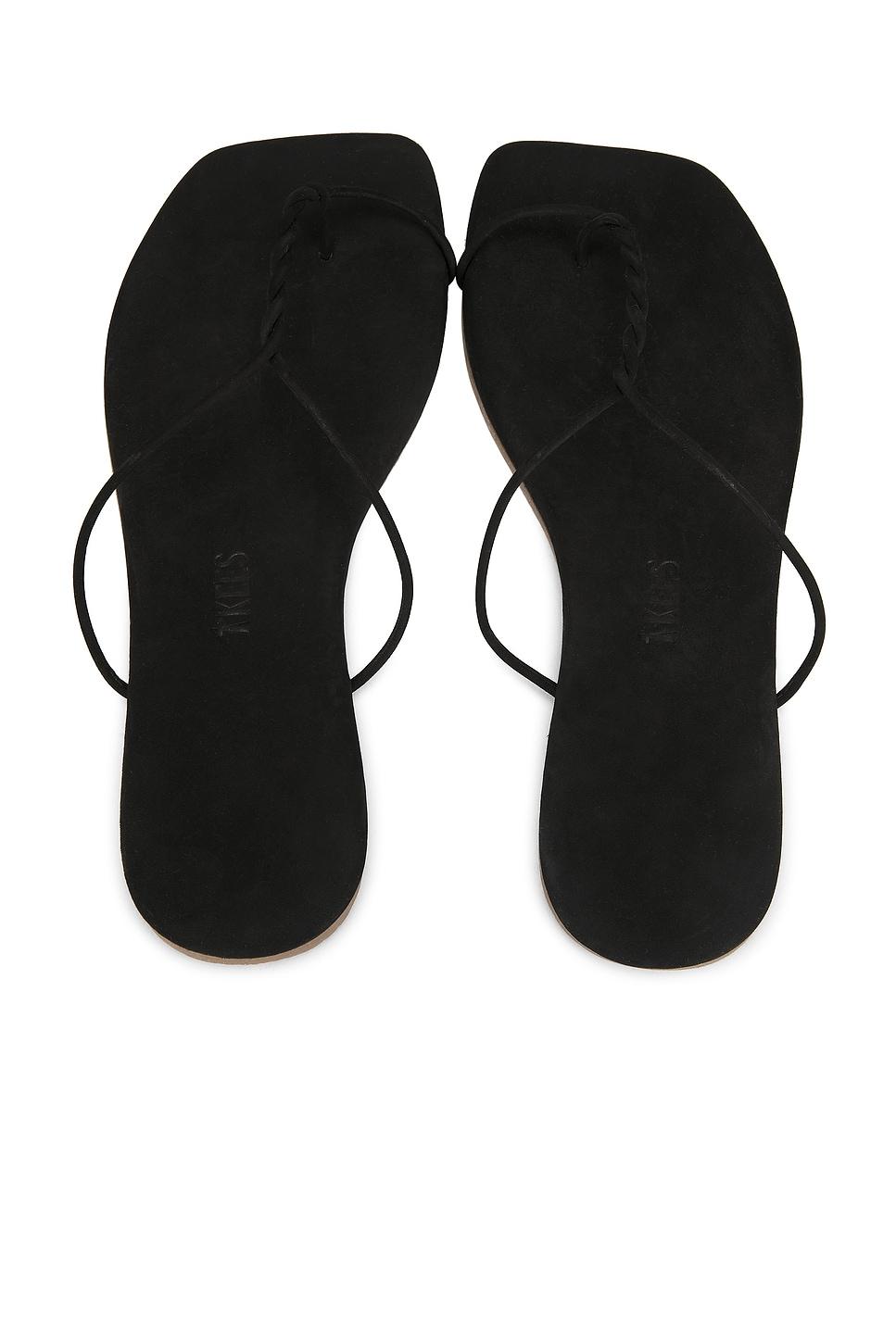 simone sandal