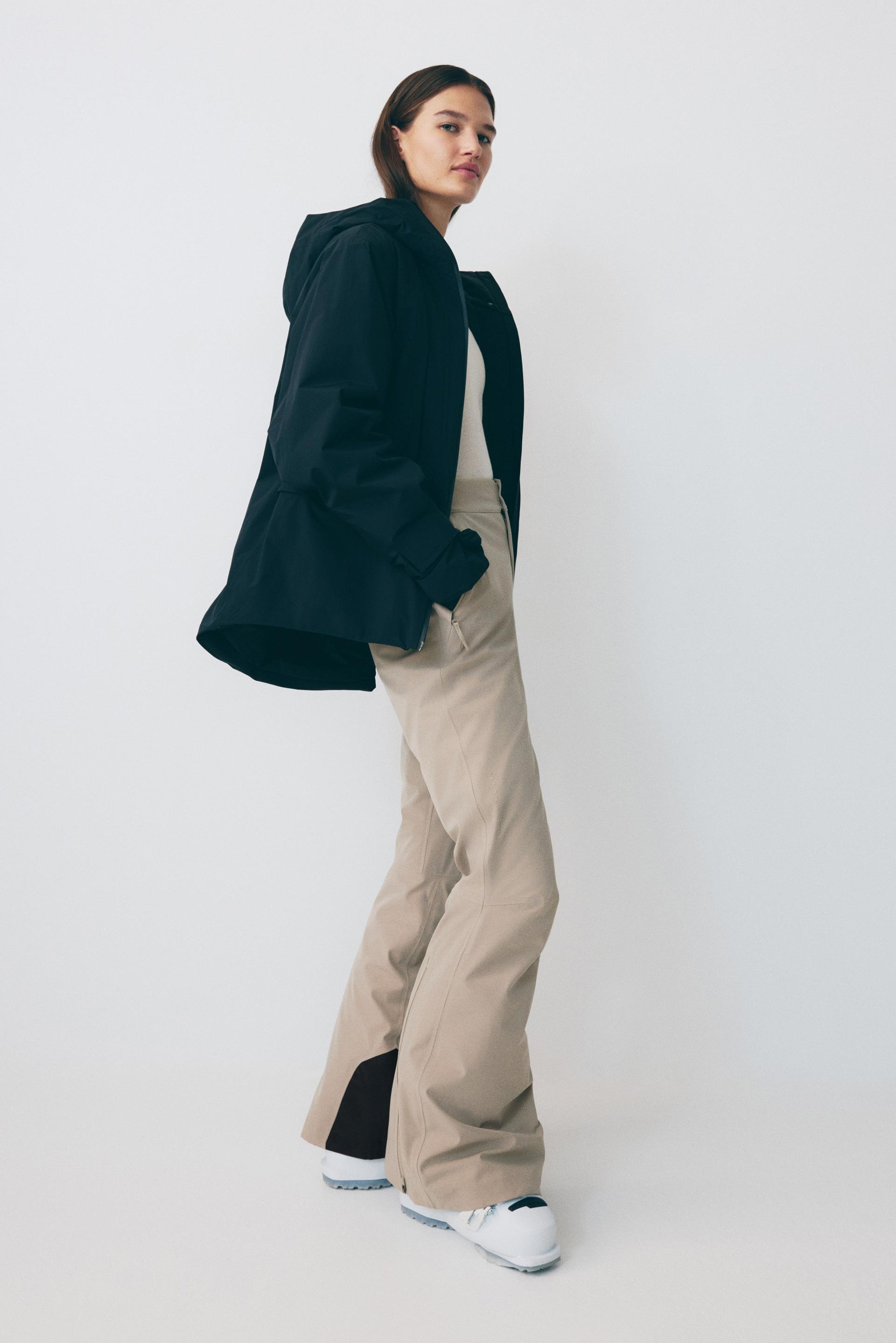 ski pants with stormmove™