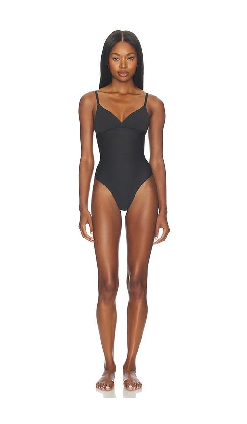 skims body high waisted thong in black.