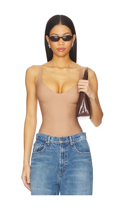 skims body plunge bodysuit in taupe.