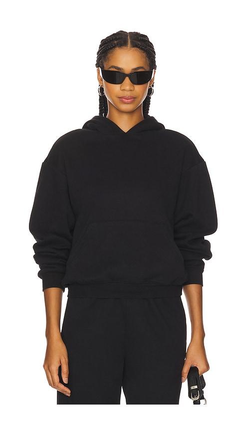 skims cotton fleece classic hoodie in black.