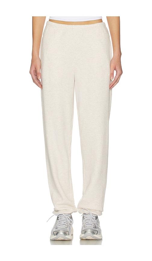 skims cotton fleece classic jogger in grey.