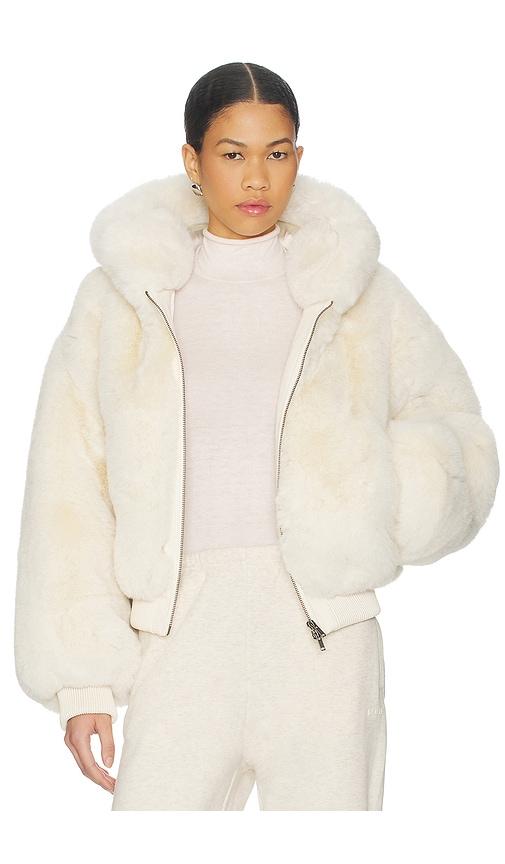 skims faux fur shrunken zip up jacket in white.