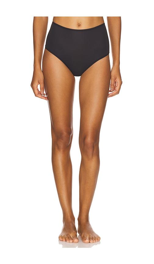 skims fits everybody high waisted thong in black.