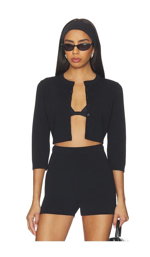 skims refined knit crop cardigan in black.