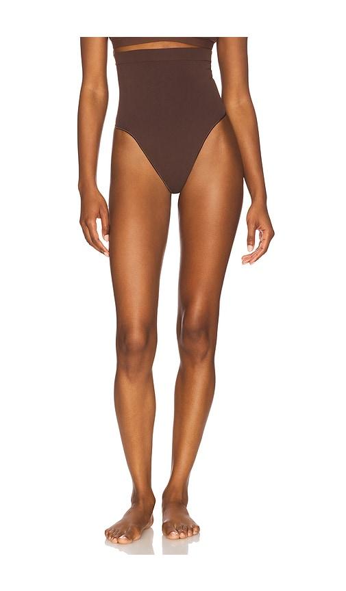 skims seamless sculpt high waist thong in chocolate.