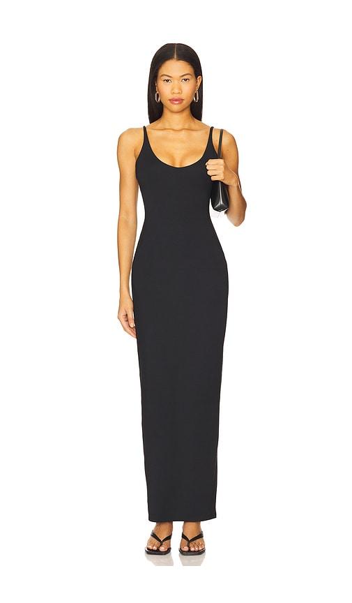 skims smooth layers skimpy scoop neck dress in black.