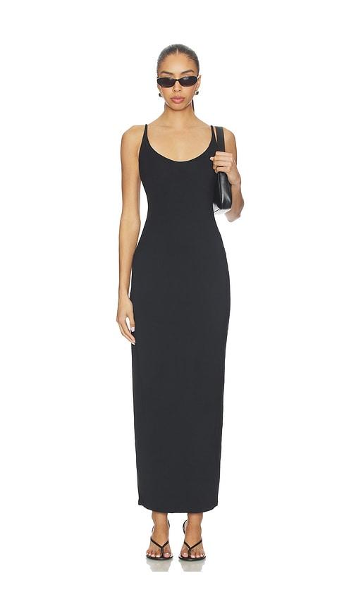skims smooth layers skimpy strap maxi dress in black.