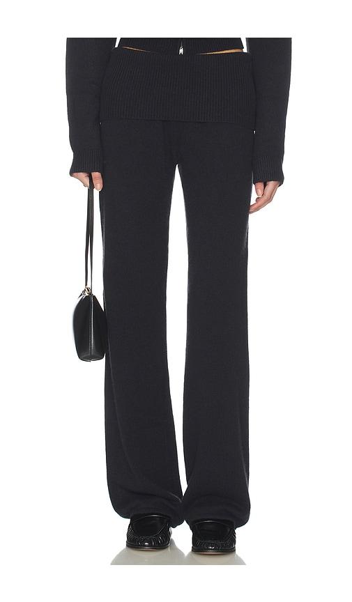 skims wool cashmere pant in black.