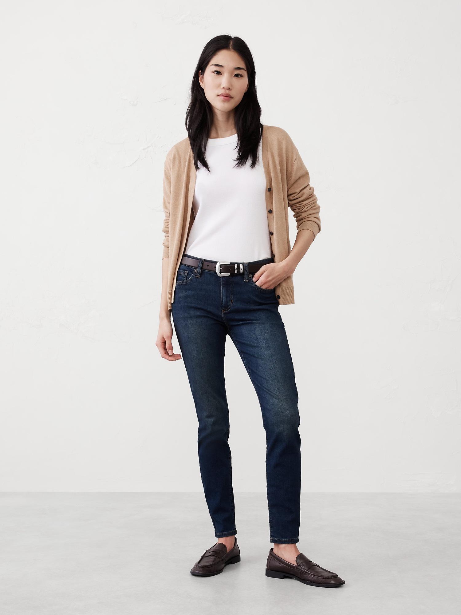 skinny mid-rise jean